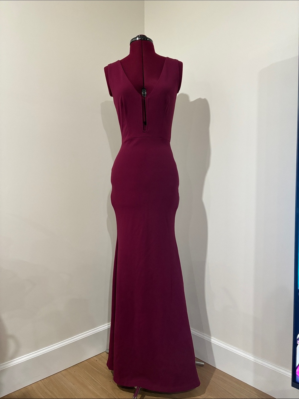 Lulu's Plum Sleeveless V-Neck Maxi Dress